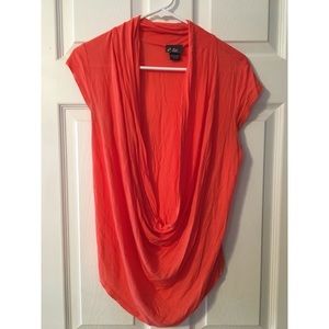 Short sleeve super scoop top